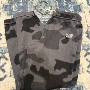 Time and Tru Black and Gray Camouflage Joggers